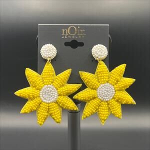 nOir 3" Seed Beaded Daisy/Sunflower Earrings White/Yellow Stud Closure